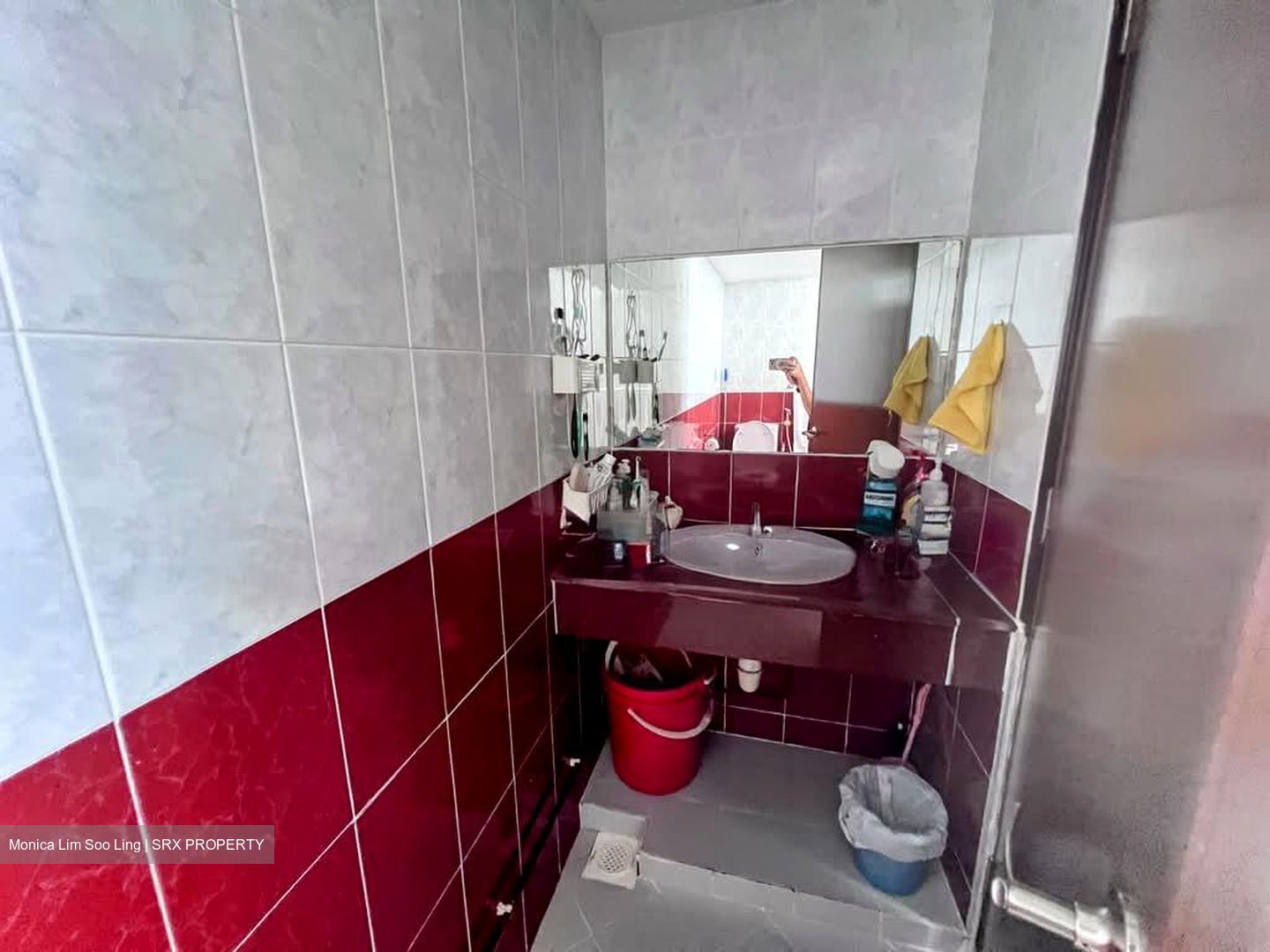 City Plaza (D14), Apartment #585651401